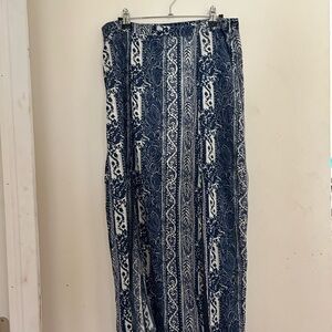 American Eagle Outfitters Navy and White Maxi Skirt